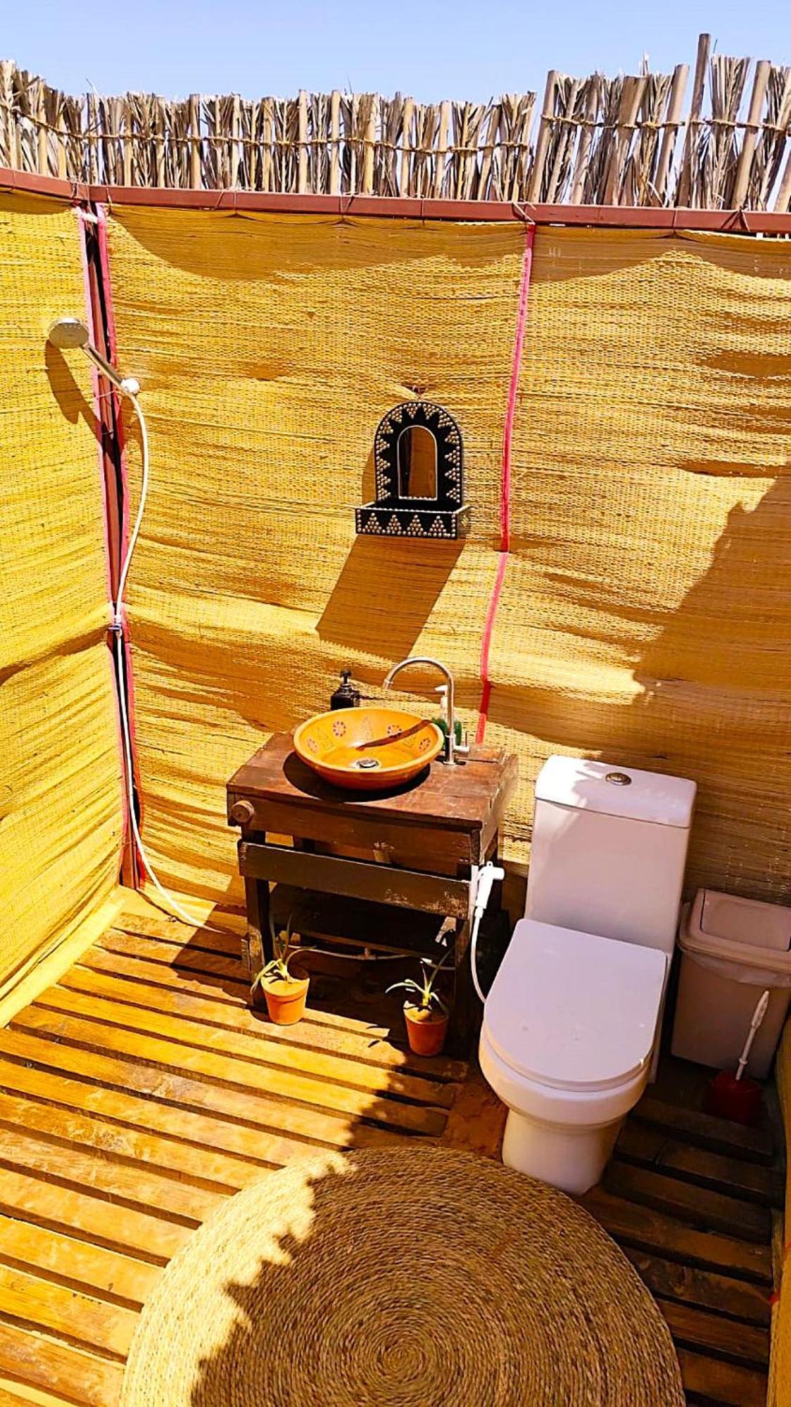 Desert Moments Camp 알 와실 외부 사진